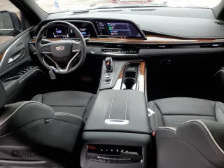2024 Cadillac Escalade 4WD Premium Luxury z VIN 1GYS4BKL3RR336602, wystawiony jako Copart lot #86166724 z przebiegiem 6 046 mil mil oraz Szkoda całkowita • Salvage title. Historia ofert i sprzedaży dostępna na DreamBid. Obrazek 8.