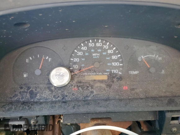 1998 Nissan Frontier XE with VIN 1N6DD21S4WC328785, listed as a Copart auction lot 62424085 with Not provided miles and Salvage title. Bid and sale history available at DreamBid. Image 9.