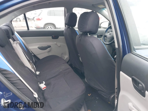2008 Hyundai Accent GLS with VIN KMHCN46C18U258681, listed as a IAAI auction lot 41849018 with 73,398 mi miles. Bid and sale history available at carsss.com. Image 8.