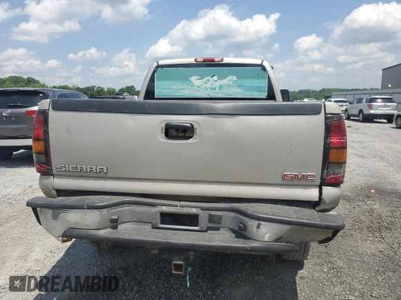 2005 GMC Sierra 2500HD SLT with VIN 1GTHK29U95E103121, listed as a Copart auction lot 57219545 with Not provided miles and Salvage title. Bid and sale history available at DreamBid. Image 6.
