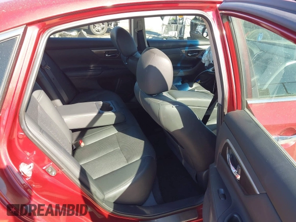 2015 Nissan Altima S with VIN 1N4AL3AP7FN300483, listed as a IAAI auction lot 41814182 with 30,446 mi miles and . Bid and sale history available at DreamBid. Image 8.