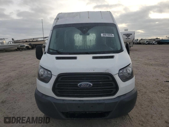 2019 Ford Transit with VIN 1FTYR3XM0KKA68129, listed as a Copart auction lot 89016935 with 82,082 mi miles and Salvage title. Bid and sale history available at DreamBid. Image 5.