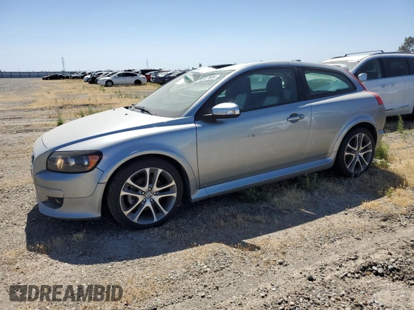 2009 Volvo C30 with VIN YV1MK672892145756, listed as a Copart auction lot 58327804 with 105,121 mi miles and Salvage Title. Bid and sale history available at DreamBid. Image 1.
