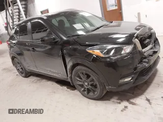 2020 Nissan Kicks SR with VIN 3N1CP5DV7LL557834, listed as a IAAI auction lot 41445280 with 69,208 mi miles and . Bid and sale history available at carsss.com. Image 1.