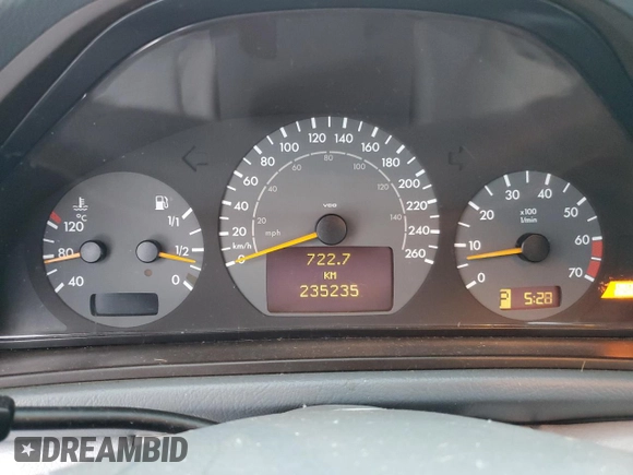 2002 Mercedes-Benz CLK 320/430 with VIN WDBLJ70G02T102690, listed as a Copart auction lot 78041304 with 235,235 mi miles and Salvage Title. Bid and sale history available at DreamBid. Image 9.