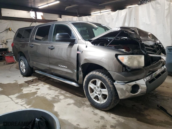 2008 Toyota Tundra 4WD Truck with VIN 5TBDV54148S513921, listed as a Copart auction lot 49838085 with 264,520 mi miles and Salvage Title. Bid and sale history available at carsss.com. Image 4.