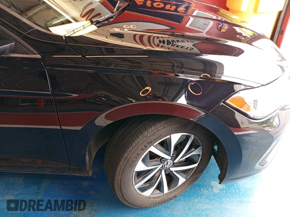 2024 Volkswagen Jetta S with VIN 3VW5M7BU3RM042060, listed as a IAAI auction lot 42734023 with 27,927 mi miles and . Bid and sale history available at DreamBid. Image 20.