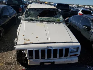 2001 Jeep Grand Cherokee with VIN 1J4FT47S21L596528, listed as a Copart auction lot 68641764 with Not provided miles and Salvage title. Bid and sale history available at DreamBid. Image 5.