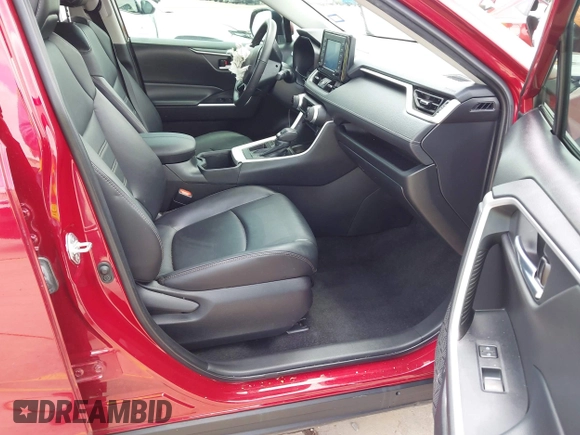 2022 Toyota RAV4 XLE Premium z VIN 2T3C1RFV3NW226182, wystawiony jako IAAI lot #42405020 z przebiegiem 31 813 mil mil oraz . Historia ofert i sprzedaży dostępna na DreamBid. Obrazek 5.