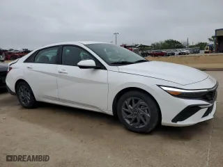 2024 Hyundai Elantra SEL with VIN KMHLM4DG3RU666609, listed as a Copart auction lot 51165745 with 29,160 mi miles and Clean Title. Bid and sale history available at carsss.com. Image 4.