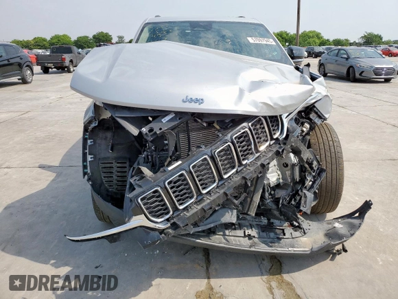 2023 Jeep Grand Cherokee с VIN 1C4RJYB64PC633663, выставлен на аукционе Copart как лот 57097945 с пробегом 43 084 миль миль и Чистый • Clean title. История ставок и продаж доступна на DreamBid. Изображение 5.
