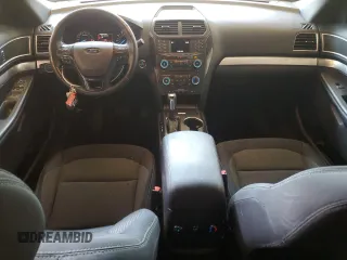 2017 Ford Explorer XLT z VIN 1FM5K8D84HGC98209, wystawiony jako Copart lot #61829195 z przebiegiem 86 677 mil mil oraz Szkoda całkowita • Salvage title. Historia ofert i sprzedaży dostępna na DreamBid. Obrazek 8.