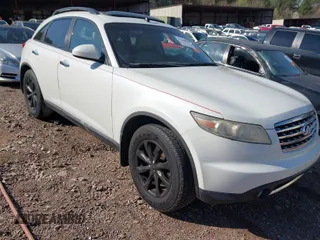 2007 Infiniti FX with VIN JNRAS08U17X102060, listed as a IAAI auction lot 41746828 with 181,036 mi miles. Bid and sale history available at carsss.com. Image 1.