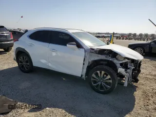 2019 Lexus UX 200 с VIN JTHY3JBH1K2005488, выставлен на аукционе Copart как лот 60835025 с пробегом 78 285 миль миль и Списание • Salvage title. История ставок и продаж доступна на DreamBid. Изображение 4.