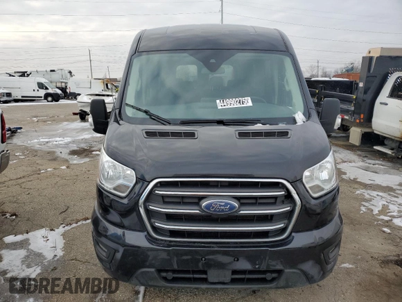 2020 Ford Transit Passenger XL z VIN 1FBAX2C86LKA40321, wystawiony jako Copart lot #44990275 z przebiegiem 156 209 mil mil oraz Czysty tytuł • Clean title. Historia ofert i sprzedaży dostępna na DreamBid. Obrazek 5.