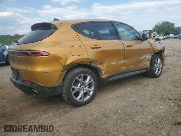 2024 Dodge Hornet R/T Plus with VIN ZACPDFDW2R3A11293, listed as a Copart auction lot 55912765 with 14,109 mi miles and Salvage title. Bid and sale history available at DreamBid. Image 3.