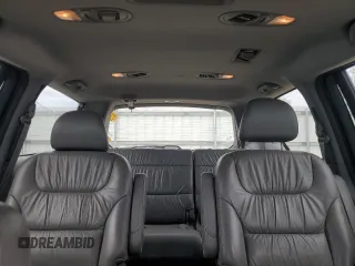 2008 Honda Odyssey EX-L z VIN 5FNRL38718B062201, wystawiony jako Copart lot #55942455 z przebiegiem 215 272 mil mil oraz Szkoda całkowita • Salvage title. Historia ofert i sprzedaży dostępna na DreamBid. Obrazek 10.
