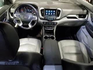 2018 GMC Terrain SLT z VIN 3GKALVEX3JL178430, wystawiony jako Copart lot #52555975 z przebiegiem 91 215 mil mil oraz Szkody całkowita. Historia ofert i sprzedaży dostępna na DreamBid. Obrazek 8.