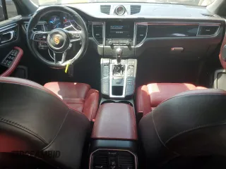 2018 Porsche Macan with VIN WP1AA2A55JLB18826, listed as a Copart auction lot 59581495 with 63,563 mi miles and Clean title. Bid and sale history available at DreamBid. Image 8.