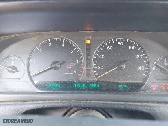 2001 Cadillac Eldorado Touring ETC with VIN 1G6ET12911B103774, listed as a IAAI auction lot 41998828 with 128,724 mi miles. Bid and sale history available at carsss.com. Image 7.