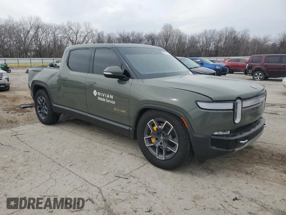 2022 Rivian R1T Launch Edition z VIN 7FCTGAAL2NN000433, wystawiony jako Copart lot #46680705 z przebiegiem Nie podano mil oraz Szkody całkowita. Historia ofert i sprzedaży dostępna na DreamBid. Obrazek 4.