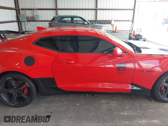 2016 Chevrolet Camaro 2SS with VIN 1G1FH1R73G0144024, listed as a IAAI auction lot 42559113 with 87,978 mi miles and . Bid and sale history available at DreamBid. Image 13.