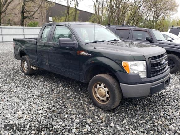 2013 Ford F-150 XL with VIN 1FTEX1CM0DFB76829, listed as a Copart auction lot 55533815 with 195,353 mi miles and Clean title. Bid and sale history available at DreamBid. Image 4.