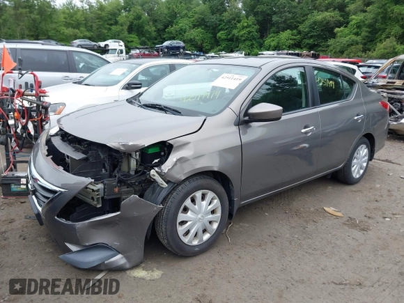 2016 Nissan Versa S with VIN 3N1CN7AP2GL847749, listed as a IAAI auction lot 42511419 with 111,628 mi miles and . Bid and sale history available at DreamBid. Image 2.