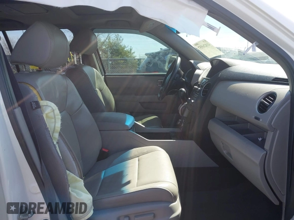 2013 Honda Pilot Touring with VIN 5FNYF3H9XDB006353, listed as a IAAI auction lot 41826557 with 174,552 mi miles and . Bid and sale history available at DreamBid. Image 5.