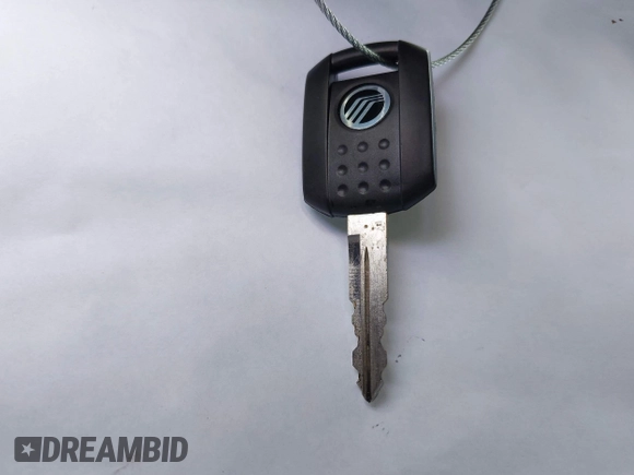 2007 Mercury Mountaineer Premier with VIN 4M2EU48827UJ02943, listed as a IAAI auction lot 41897048 with 212,343 mi miles and . Bid and sale history available at DreamBid. Image 11.