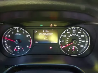 2023 Kia Forte GT-Line z VIN 3KPF54AD2PE556767, wystawiony jako IAAI lot #41245293 z przebiegiem 25 106 mil mil oraz . Historia ofert i sprzedaży dostępna na DreamBid. Obrazek 7.