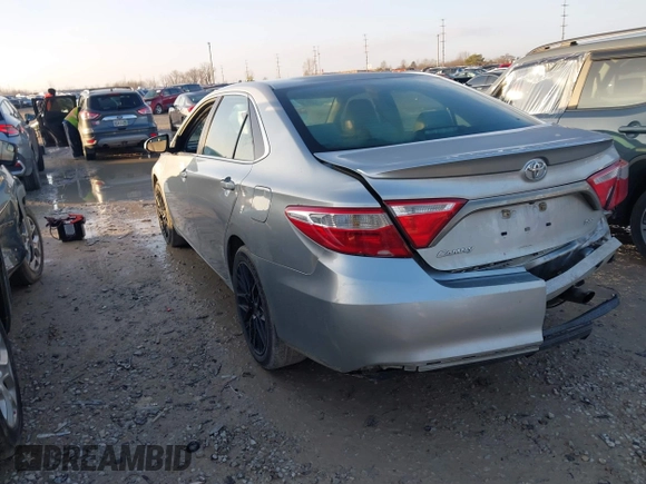2015 Toyota Camry XLE with VIN 4T1BF1FK1FU099964, listed as a IAAI auction lot 41211645 with 209,364 mi miles and . Bid and sale history available at DreamBid. Image 3.