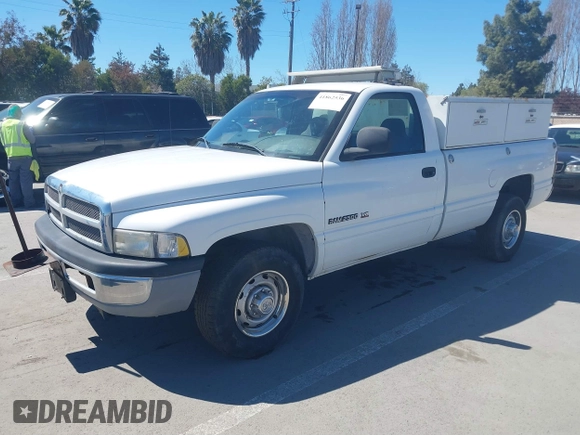 2000 Dodge Ram 2500 with VIN 3B7KC26Z4YM241862, listed as a IAAI auction lot 41862536 with 77,280 mi miles. Bid and sale history available at carsss.com. Image 2.