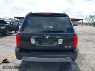 2004 Honda Pilot EX with VIN 5FNYF18514B001334, listed as a IAAI auction lot 41754663 with 208,514 mi miles. Bid and sale history available at carsss.com. Image 16.