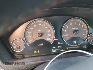 2017 BMW M3 z VIN WBS8M9C37H5G85710, wystawiony jako Copart lot #40168123 z przebiegiem 60 385 mil mil oraz . Historia ofert i sprzedaży dostępna na DreamBid. Obrazek 9.