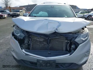 2020 Chevrolet Equinox LT with VIN 3GNAXVEX6LS590812, listed as a IAAI auction lot 41831301 with 77,831 mi miles. Bid and sale history available at carsss.com. Image 6.