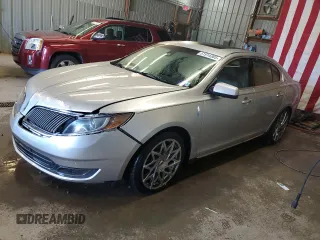 2013 Lincoln MKS z VIN 1LNHL9EK0DG605184, wystawiony jako Copart lot #51914305 z przebiegiem 173 117 mil mil oraz Szkoda całkowita • Salvage title. Historia ofert i sprzedaży dostępna na DreamBid. Obrazek 1.