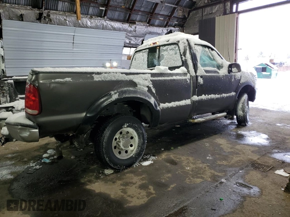 2003 Ford F-350 XL with VIN 1FTSF31LX3EB18971, listed as a Copart auction lot 42481305 with 151,750 mi miles and Salvage Title. Bid and sale history available at DreamBid. Image 3.