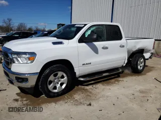 2020 Ram 1500 Big Horn z VIN 1C6SRFBT2LN371989, wystawiony jako Copart lot #50135945 z przebiegiem 75 103 mil mil oraz Szkoda całkowita • Salvage title. Historia ofert i sprzedaży dostępna na DreamBid. Obrazek 1.