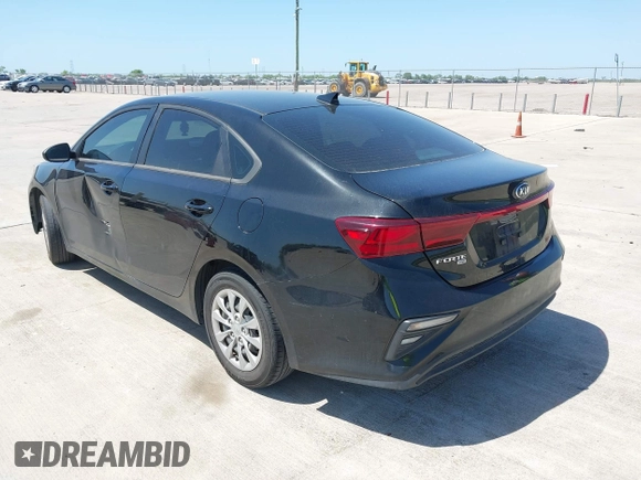 2020 Kia Forte LXS with VIN 3KPF24AD5LE258006, listed as a IAAI auction lot 42021722 with 50,379 mi miles. Bid and sale history available at carsss.com. Image 3.