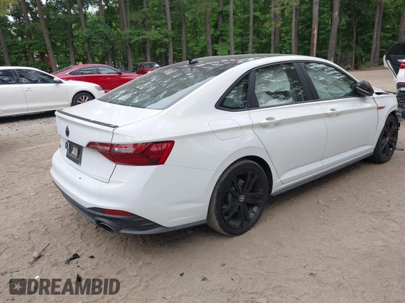 2022 Volkswagen Jetta GLI Autobahn with VIN 3VW2T7BU1NM028092, listed as a IAAI auction lot 42430756 with 20,666 mi miles and . Bid and sale history available at DreamBid. Image 4.