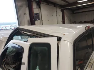 1999 Ford F-250 XL with VIN 1FTNX21F0XEC87465, listed as a IAAI auction lot 41244283 with 235,559 mi miles and . Bid and sale history available at DreamBid. Image 20.
