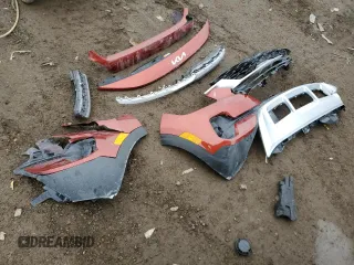 2023 Kia Seltos S z VIN KNDEU2AA1P7393926, wystawiony jako Copart lot #46936325 z przebiegiem 24 867 mil mil oraz Szkoda całkowita • Salvage title. Historia ofert i sprzedaży dostępna na DreamBid. Obrazek 13.