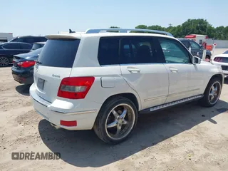 2010 Mercedes-Benz GLK GLK 350 with VIN WDCGG8HB9AF287846, listed as a IAAI auction lot 42216626 with 97,208 mi miles. Bid and sale history available at carsss.com. Image 4.