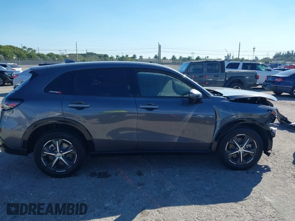 2025 Honda HR-V EX-L with VIN 3CZRZ1H78SM731502, listed as a IAAI auction lot 41447726 with 3,719 mi miles. Bid and sale history available at carsss.com. Image 14.