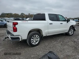 2022 Chevrolet Silverado 1500 Custom with VIN 1GCPDBEK5NZ569941, listed as a Copart auction lot 82292514 with 17,191 mi miles and Salvage Title. Bid and sale history available at carsss.com. Image 3.