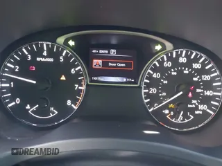2017 Nissan Pathfinder SL with VIN 5N1DR2MM5HC623801, listed as a IAAI auction lot 42142474 with 110,175 mi miles and . Bid and sale history available at DreamBid. Image 7.