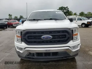 2022 Ford F-150 XL with VIN 1FTFW1ED6NFA64624, listed as a Copart auction lot 61998585 with 159,091 mi miles and Clean title. Bid and sale history available at DreamBid. Image 5.