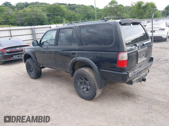 1999 Toyota 4Runner SR5 with VIN JT3HN86R7X0222574, listed as a IAAI auction lot 42791068 with 272,791 mi miles and . Bid and sale history available at DreamBid. Image 3.