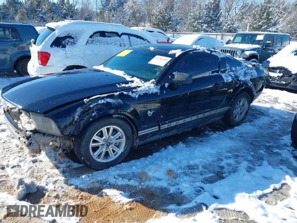 2009 Ford Mustang with VIN 1ZVHT80N195136459, listed as a IAAI auction lot 41284704 with 157,676 mi miles and . Bid and sale history available at carsss.com. Image 2.